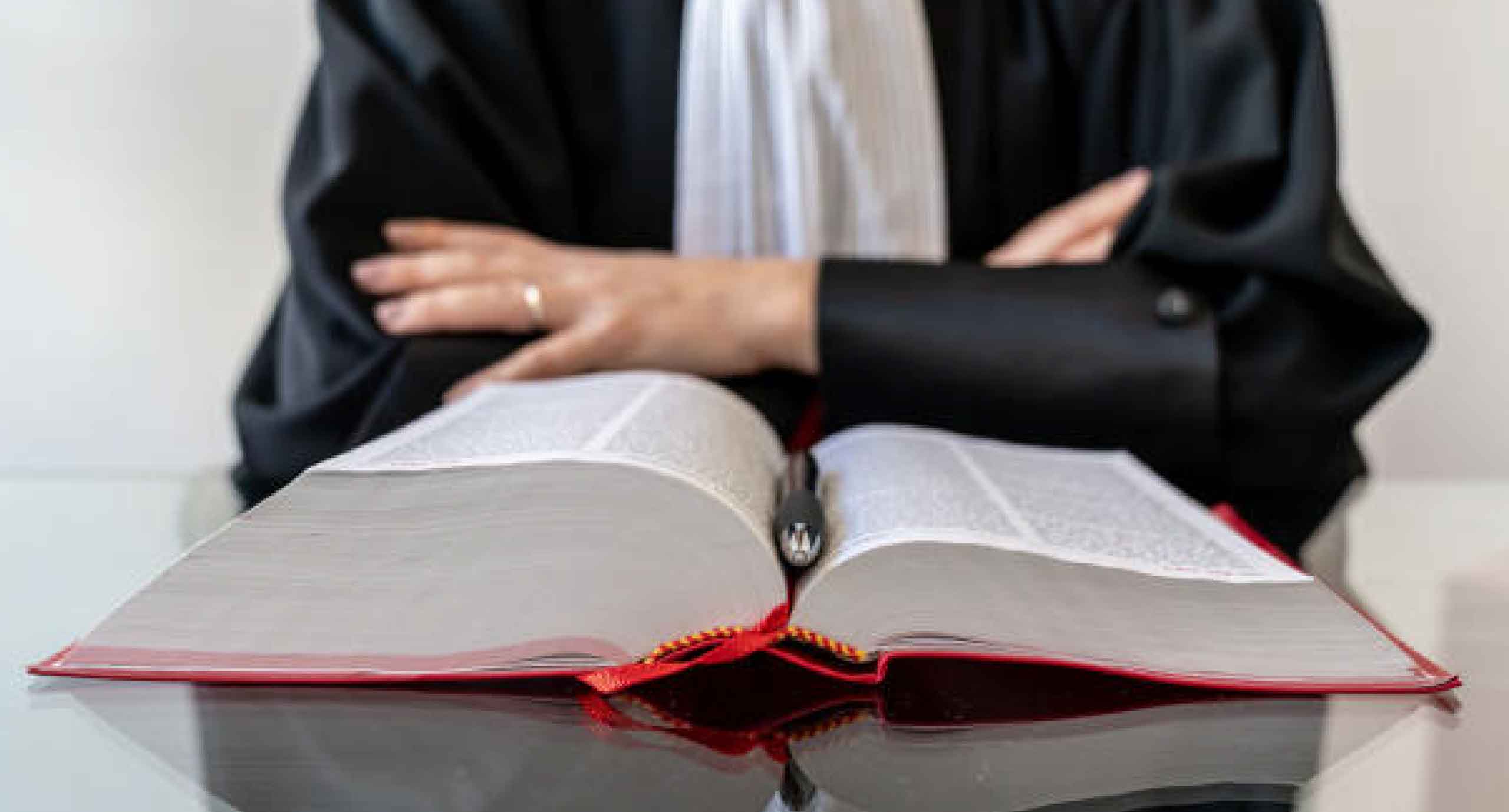 Comment choisir un avocat spécialisé en cession de fonds de commerce ?